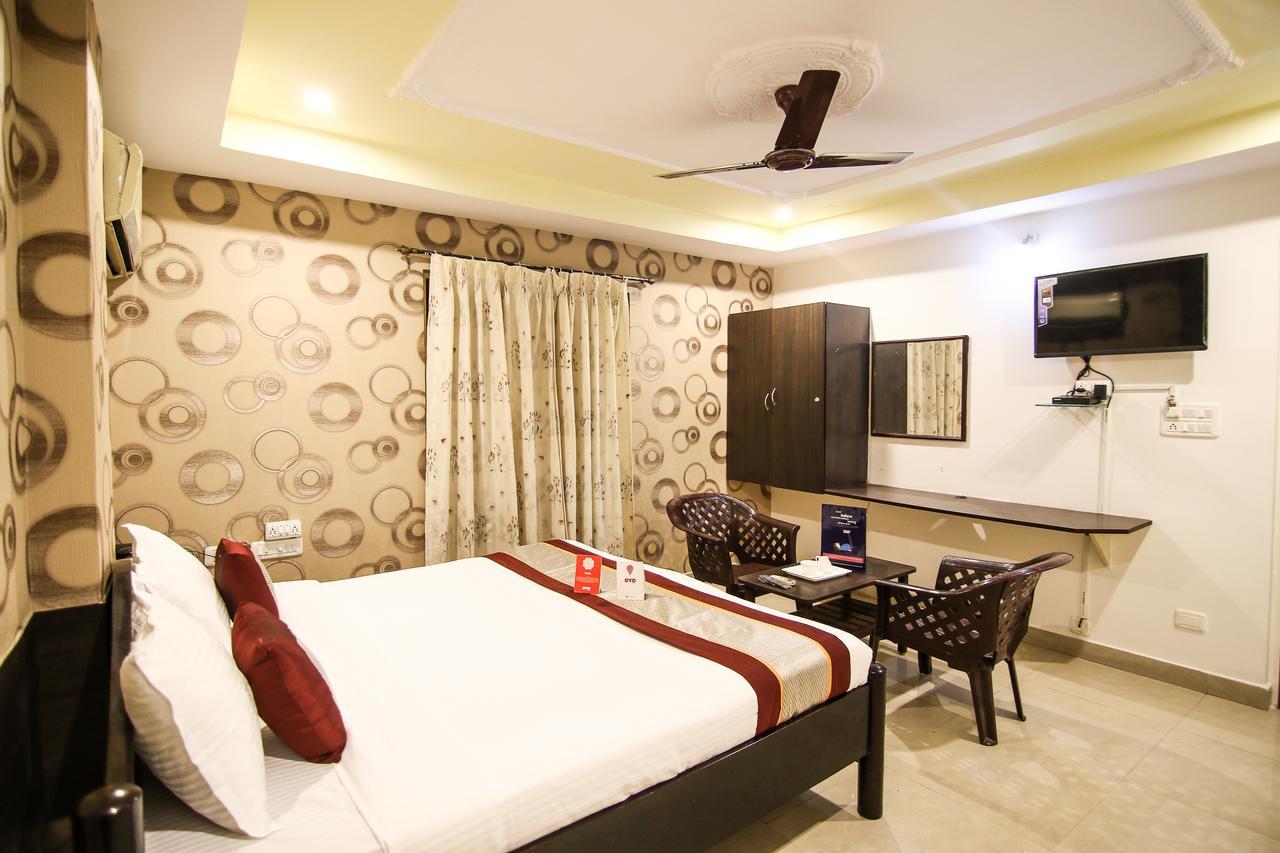 Oyo 9207 Chakri Guest House Visakhapatnam Extérieur photo